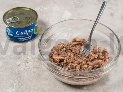 Konservuotų sardinų žuvies kotletai Žingsnis 2