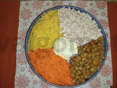 Salotas „Rusų kalvos“ su vištienos krūtinėle Žingsnis 5