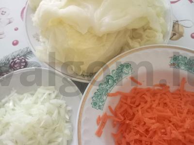 Namų kopūstai su ryžiais ir pomidorais Žingsnis 3