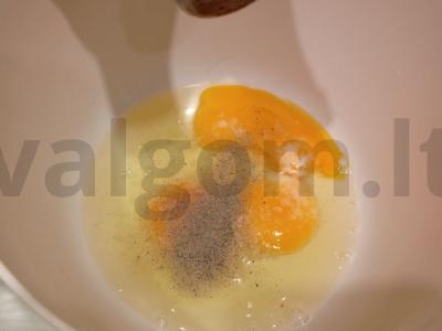 Omletas su cukinija pusryčiams Žingsnis 5