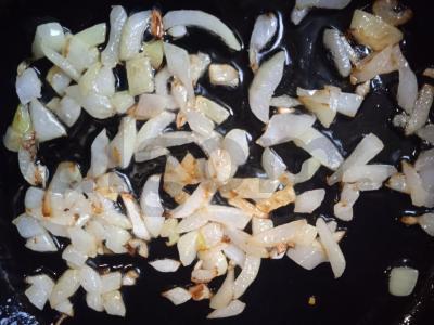 Kvinoja grietinėlės-tomato padaže su kalmarais Žingsnis 2