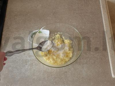 Varškė su sultinga braškių įdaru Žingsnis 3