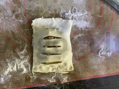 Sluoksniai su obuoliais ir graikiniais riešutais Žingsnis 10