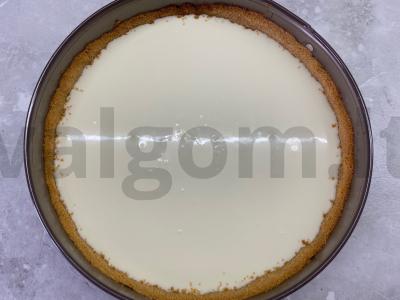 Lengvas rikotos ir grietinėlės sūrio pyragas Žingsnis 5