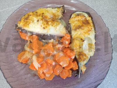 Žuvies filė steikai, kepti ant daržovių pagalvėlės Žingsnis 8