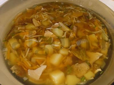 Sriuba su miško grybais pagrindine nuotrauka