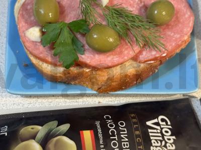 Brusketa su servelatu ir alyvuogėmis pusryčiams Žingsnis 4