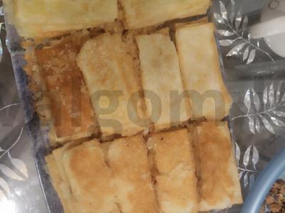 Patingėjęs „Napoleonas“ iš sluoksniuotų biskvitų Žingsnis 1