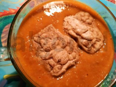 Vaikų lęšių sriuba pagrindine nuotrauka