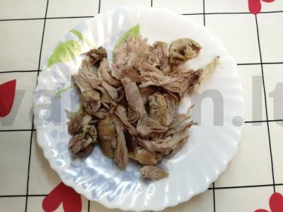 Sriuba su vermišeliais, daržovėmis ir ruginių skrudintų duonos kubelių Žingsnis 8