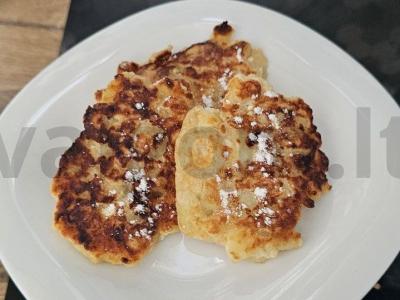 Bananų-varškės blynai prie arbatos pagrindine nuotrauka