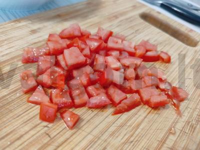 Salotas su pupelėmis, karbonaidu, kukurūzais ir sausainiais Žingsnis 2