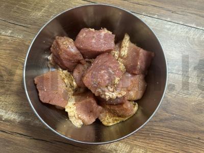 Marinatas šašlykui su svogūnais ant kefyro Žingsnis 5