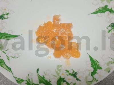 Anties šlaunelė, marinuota mandarinų marinade ir kepta su obuoliu Žingsnis 1