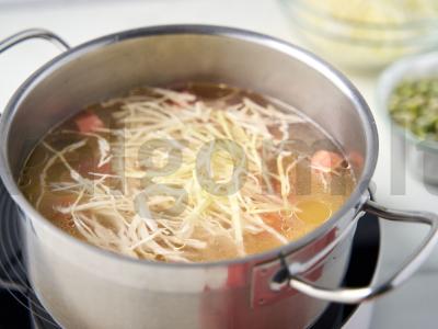 Vištienos šaltibarščiai Žingsnis 8