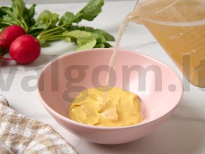 Okroška su rūkytomis vištienos krūtinėlėmis ir avinžirniais ant balto kvaso Žingsnis 4