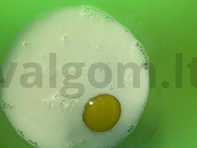 Vieniški vafliai su grietinėlėmis Žingsnis 3