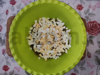 Salotas su šprotais ir žaliu žirneliu Žingsnis 2