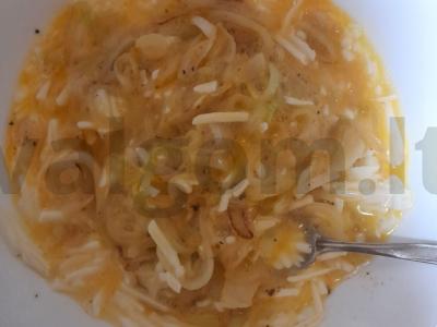 Sūrio ir svogūnų pyragas Žingsnis 4