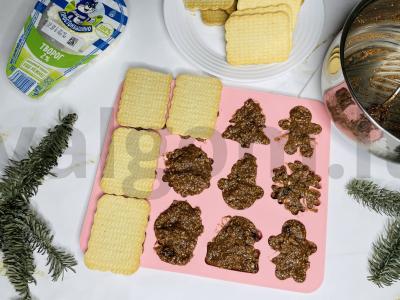 Šokoladinis varškės desertas su sausainiais Žingsnis 6