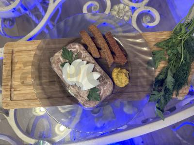 Mamos šaltiena pagrindine nuotrauka