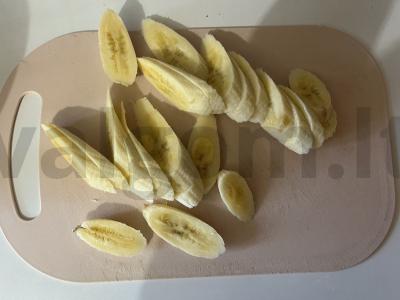 Smėlinė galeta su prinokusiais bananais Žingsnis 2