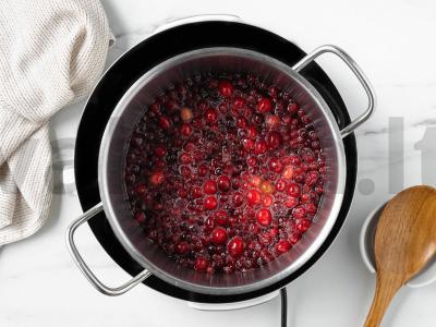 Užšaldytų uogų uogienė Žingsnis 2