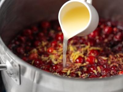 Užšaldytų uogų uogienė Žingsnis 3