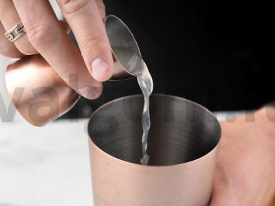 „Baltoji dama“ su citrusiniu likieriu Žingsnis 1