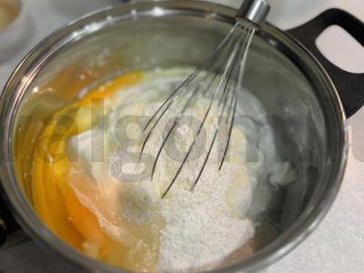 Desertas „Grietinės švelnumas“ Žingsnis 1