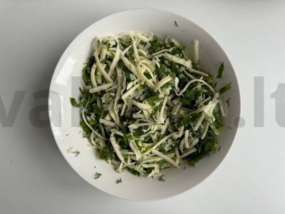 Kūtabai su sūriu ir žolelėmis keptuvėje Žingsnis 2