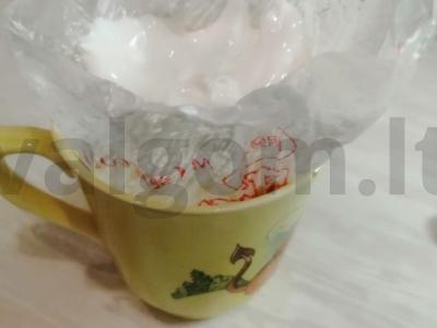 Tortas „Grafų griuvėsiai“ su glajaus kremu Žingsnis 4