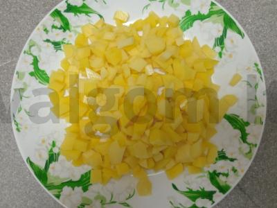 Borsčas ant jautienos sultinio su konservuotomis pupelėmis Žingsnis 2