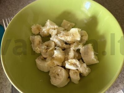 Bananų blynai be cukraus Žingsnis 1