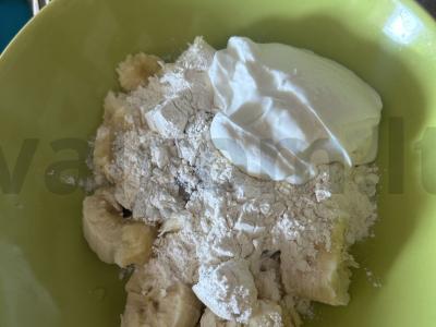 Bananų blynai be cukraus Žingsnis 3