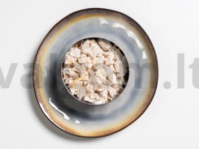 Salotas „Sniego pusnys“ su vištienos krūtinėle Žingsnis 13