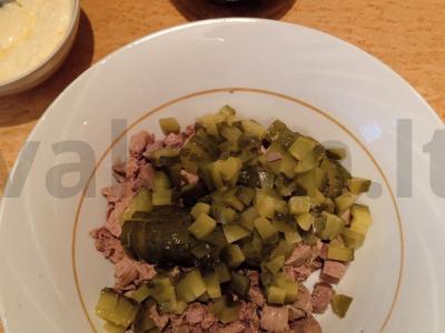 Salotos su vištienos kepenėlėmis ir keptomis morkomis Žingsnis 5