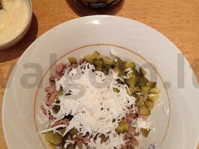 Salotos su vištienos kepenėlėmis ir keptomis morkomis Žingsnis 6