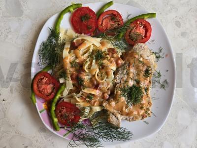 Makaronai „Linguini“ su šniceliu pagrindine nuotrauka