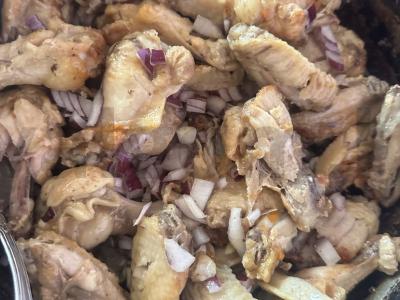 Vištiena su svogūnais pietums Žingsnis 3