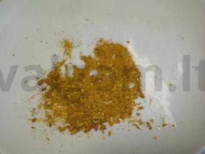 Kepti kiaulienos šonkauliai su sausa adžika ir česnaku Žingsnis 1