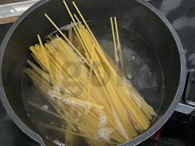 Skani lagman su mėsa ir daržovėmis Žingsnis 8