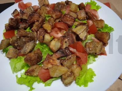 Salotas su traškiais baklažanais, granato sėklomis ir graikiniais riešutais Žingsnis 7