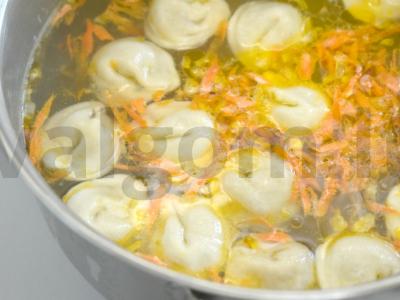 Bulvių sriuba su koldūnais per 30 minučių Žingsnis 5