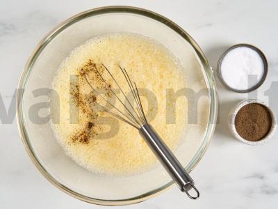 Kiaušinių ritinys su sūriu ir špinatais Žingsnis 1