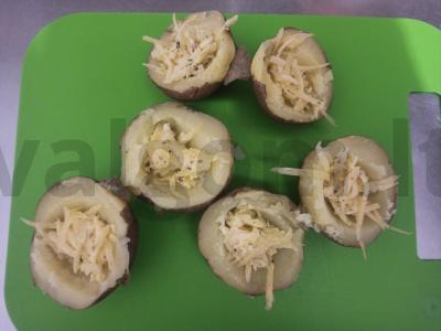 Bulvės su sūrio įdaru Žingsnis 4