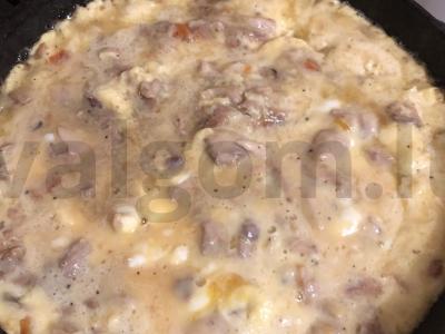 Omletas su vištienos mėsa Žingsnis 7