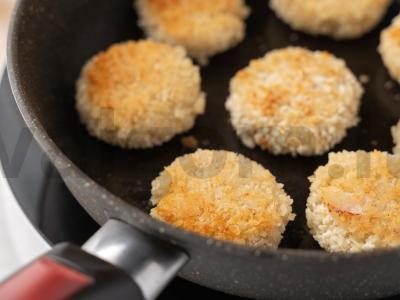 Krevetės iš kalmarų su džiūvėsėliais Žingsnis 8