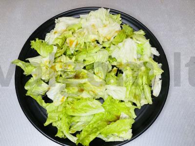 Salotos su keptomis bulvėmis ir stracciatella Žingsnis 3