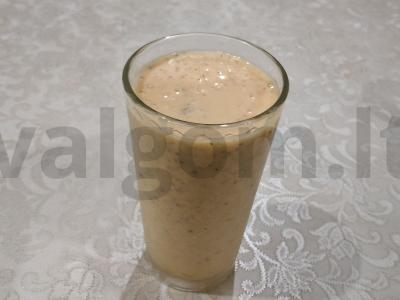 Skanus pieno kokteilis su šaltalankiais Žingsnis 3